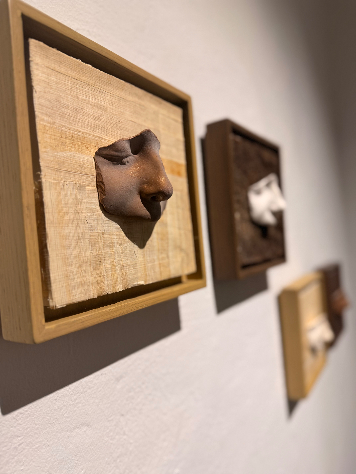 Ceramic faces, Traces of Nūba